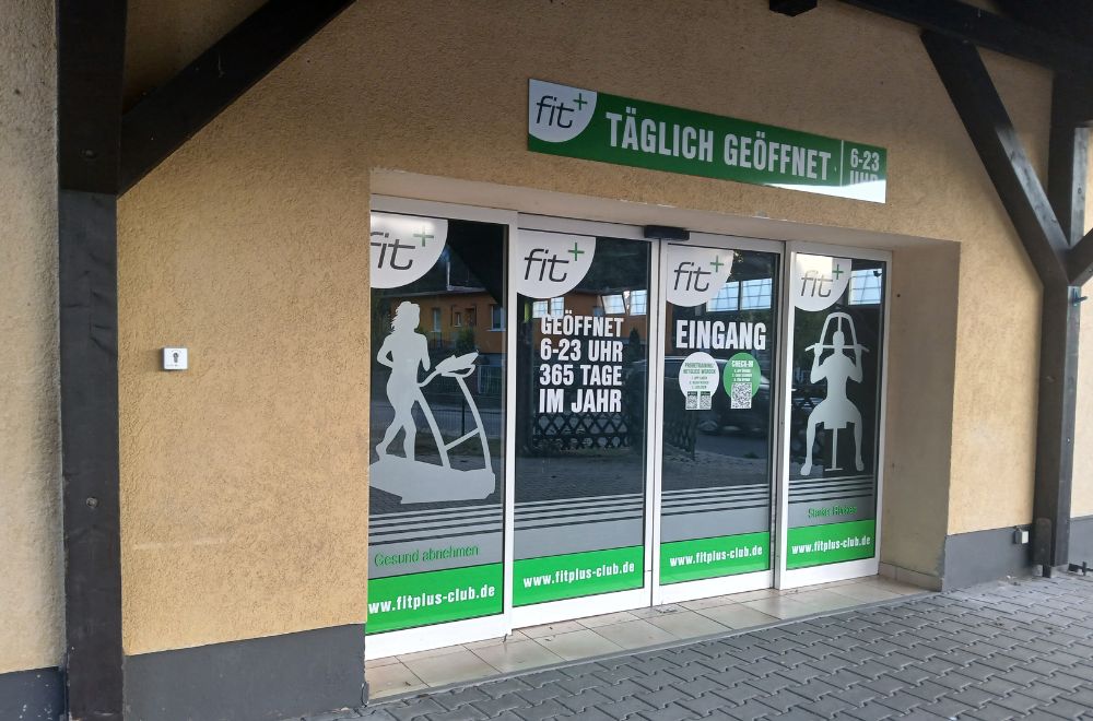 fitplus_Bernsdorf_Eingang